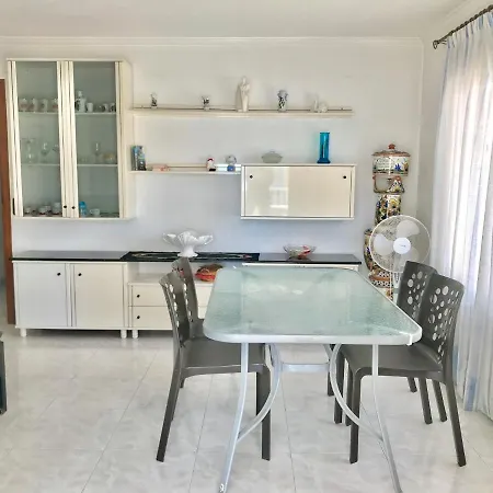 Flecha Center דירה בנידורם